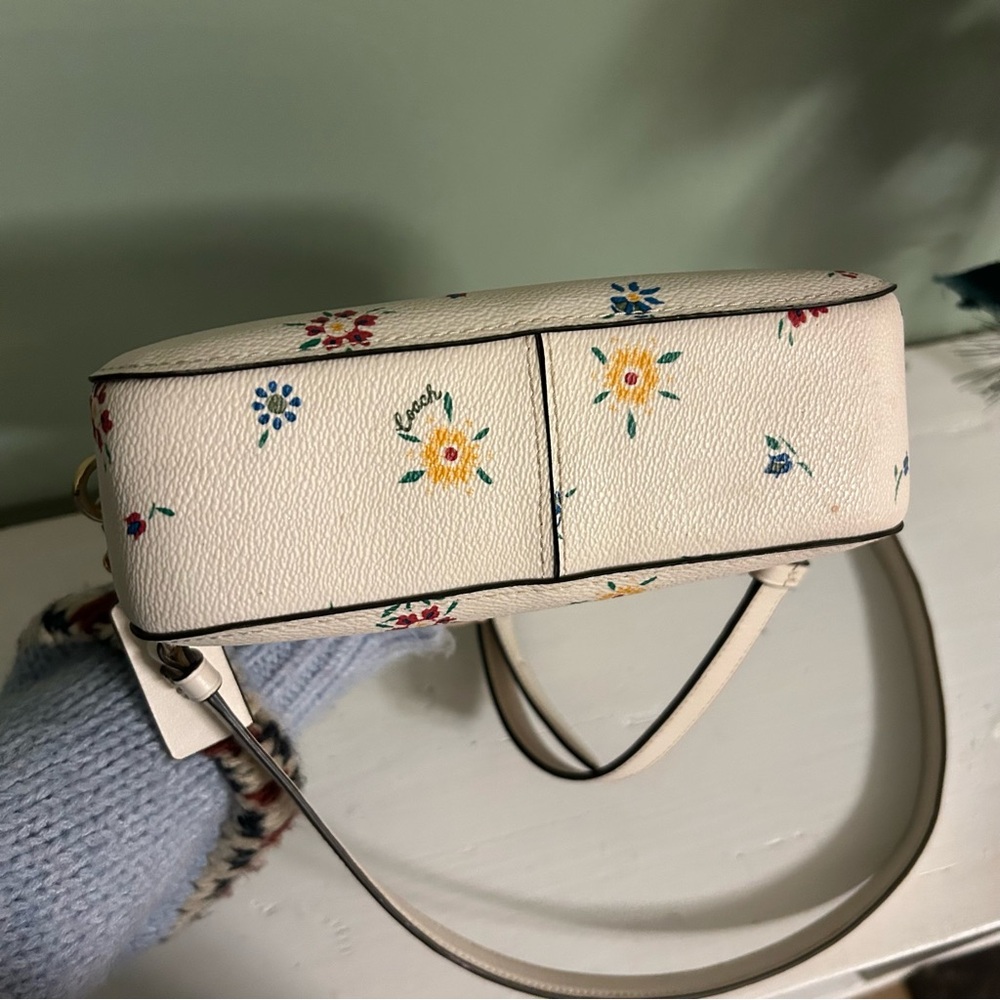 Coach Serena Satchel‎ White Leather with Floral Design Crossbody - Picture 7 of 10